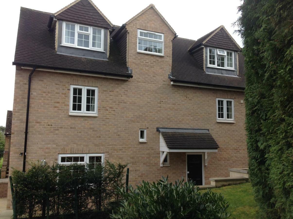 Oxford Apartments 1 Экстерьер фото